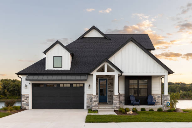 Best Roof Insulation Installation  in Meadow Glade, WA